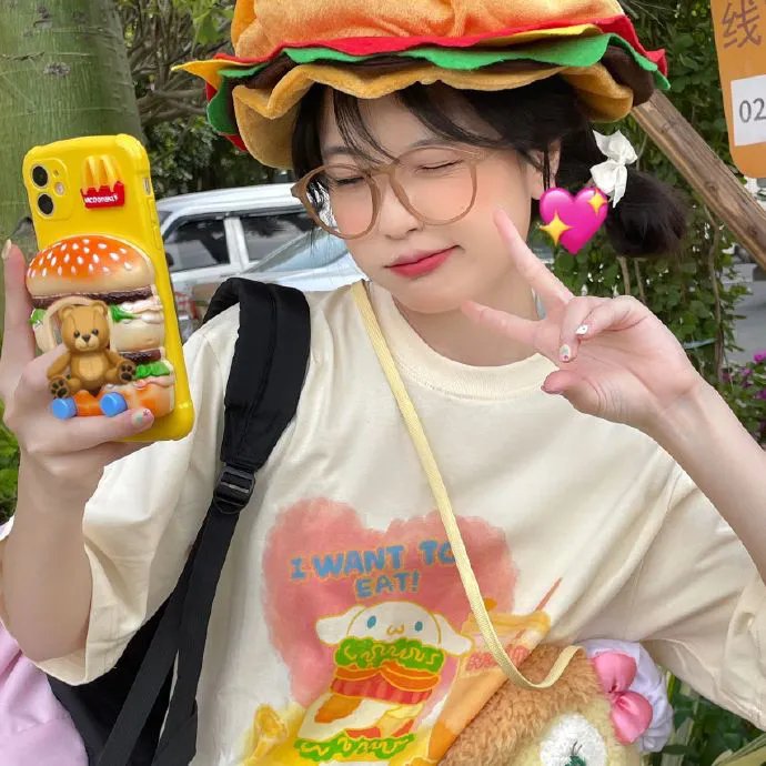 波丽士很忙